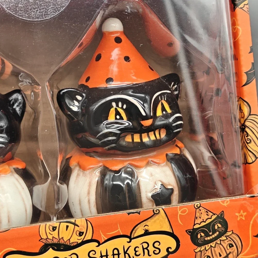 Johanna Parker Halloween Salt & Pepper Shakers Black Cat Clown Pumpkin Set NEW